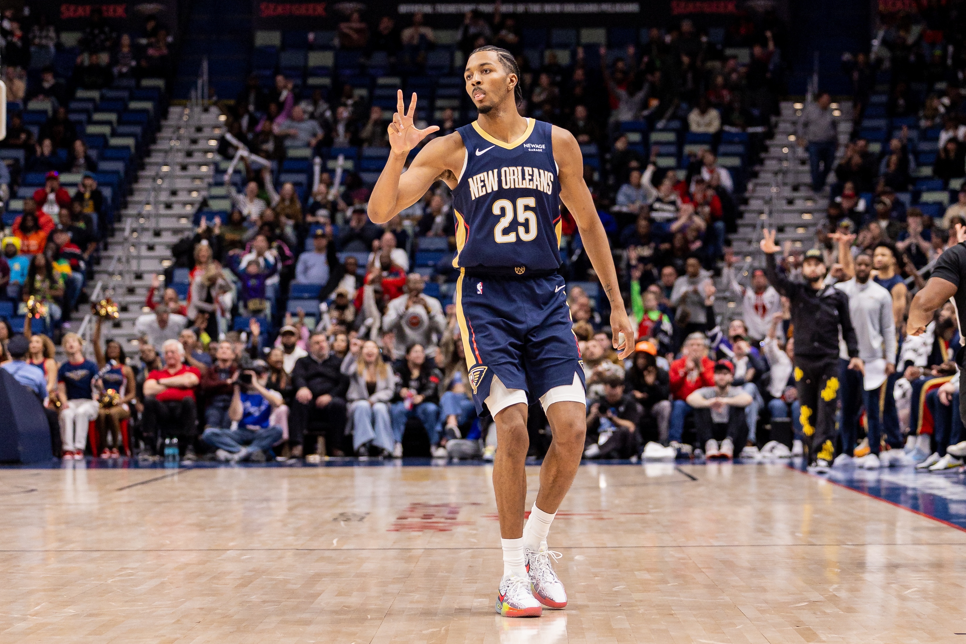 开云官网-球队真核？墨菲打满首节5中4高效拿下14分2篮板